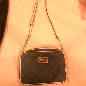 Mk cross body